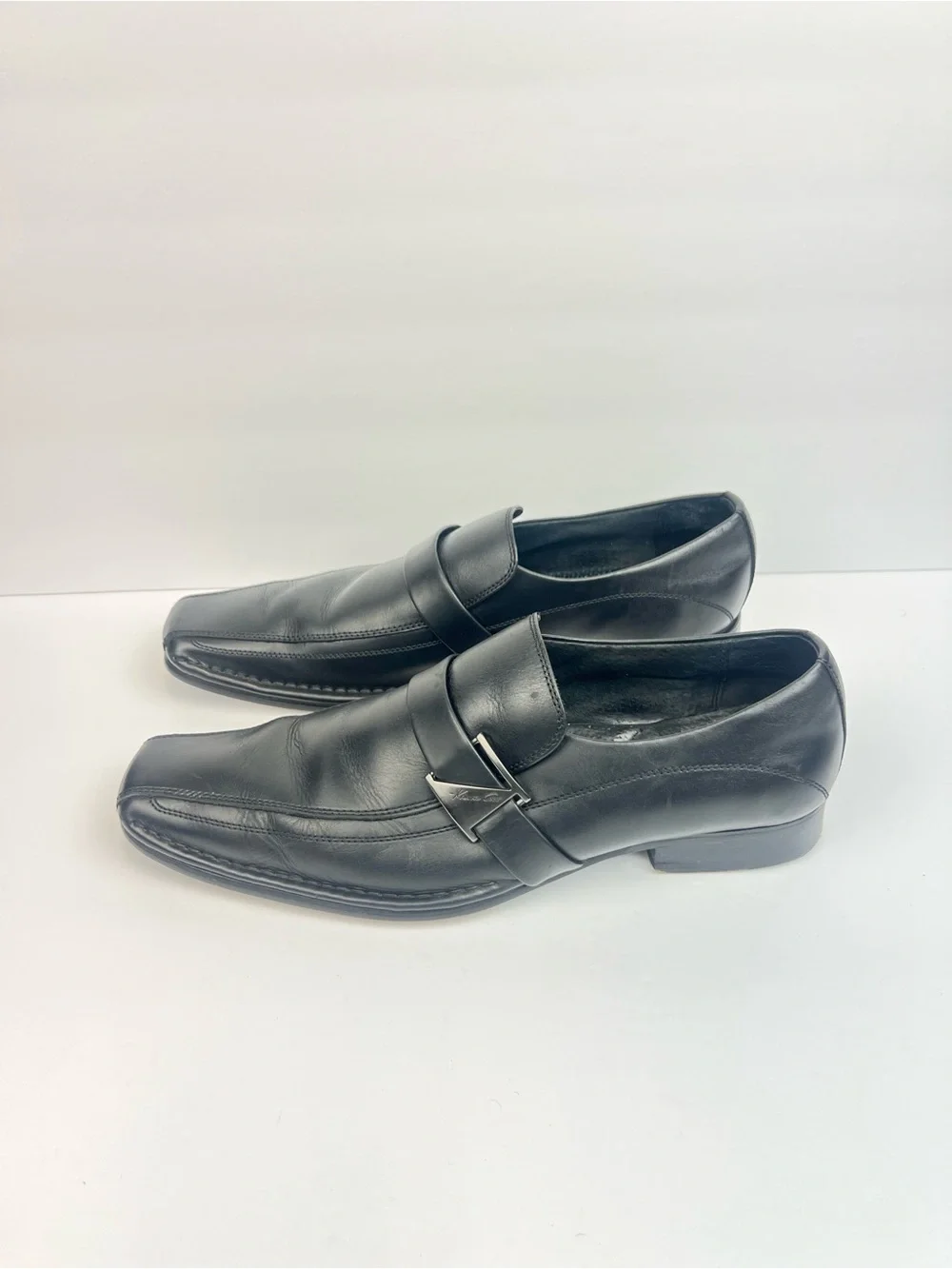 Kenneth Cole New York Men’s loafers size 10.5 M Black Leather
